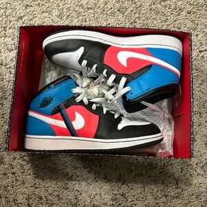 Multicolor Niki Ankle Sneakers